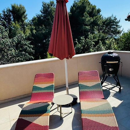 Just Renovated Stylish 2 Bedrooms Apartment Only A Few Steps From The Beach! Novigrad  Екстер'єр фото